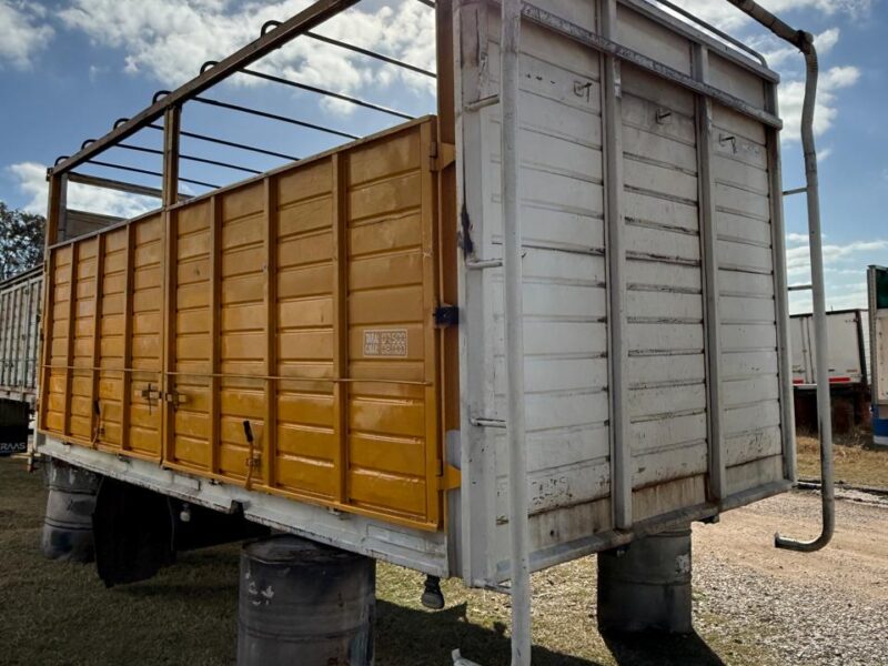 Carroceria Metálica Todo Puerta