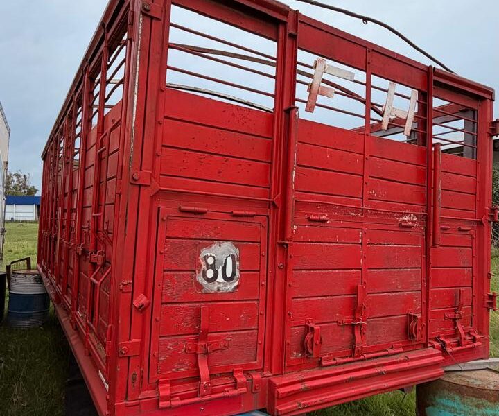 Carroceria Metálica Mixta